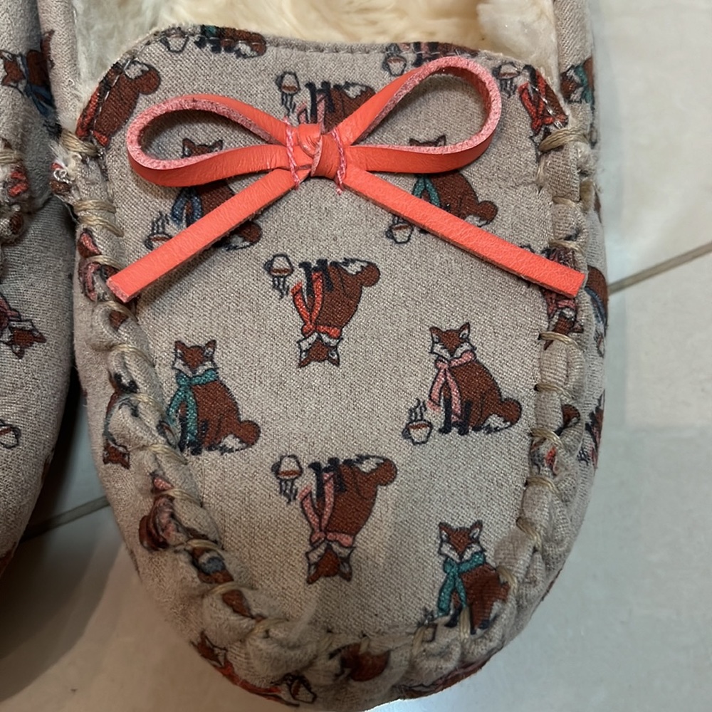 Slippers with a fox pattern - Picture 2 of 4